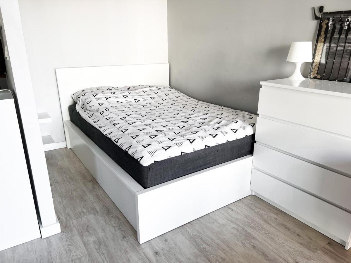 Nowoczesny Apartament - Blisko Centrum Varšava Exteriér fotografie
